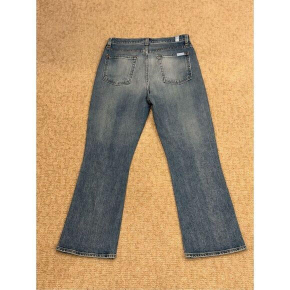 7 for All Mankind denim. Size 29. High waist and wide cropped leg. - Picture 3 of 9